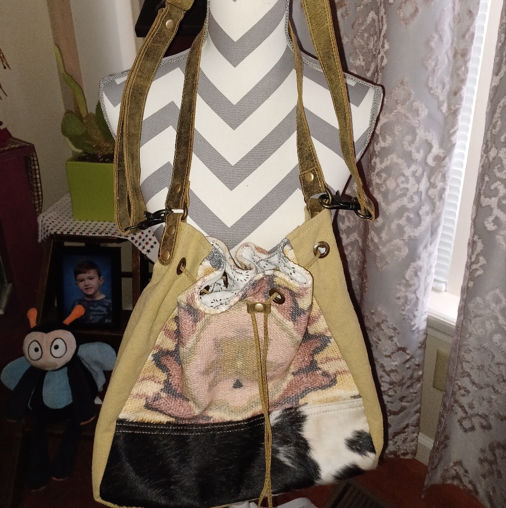 Myra bag Bucket purse